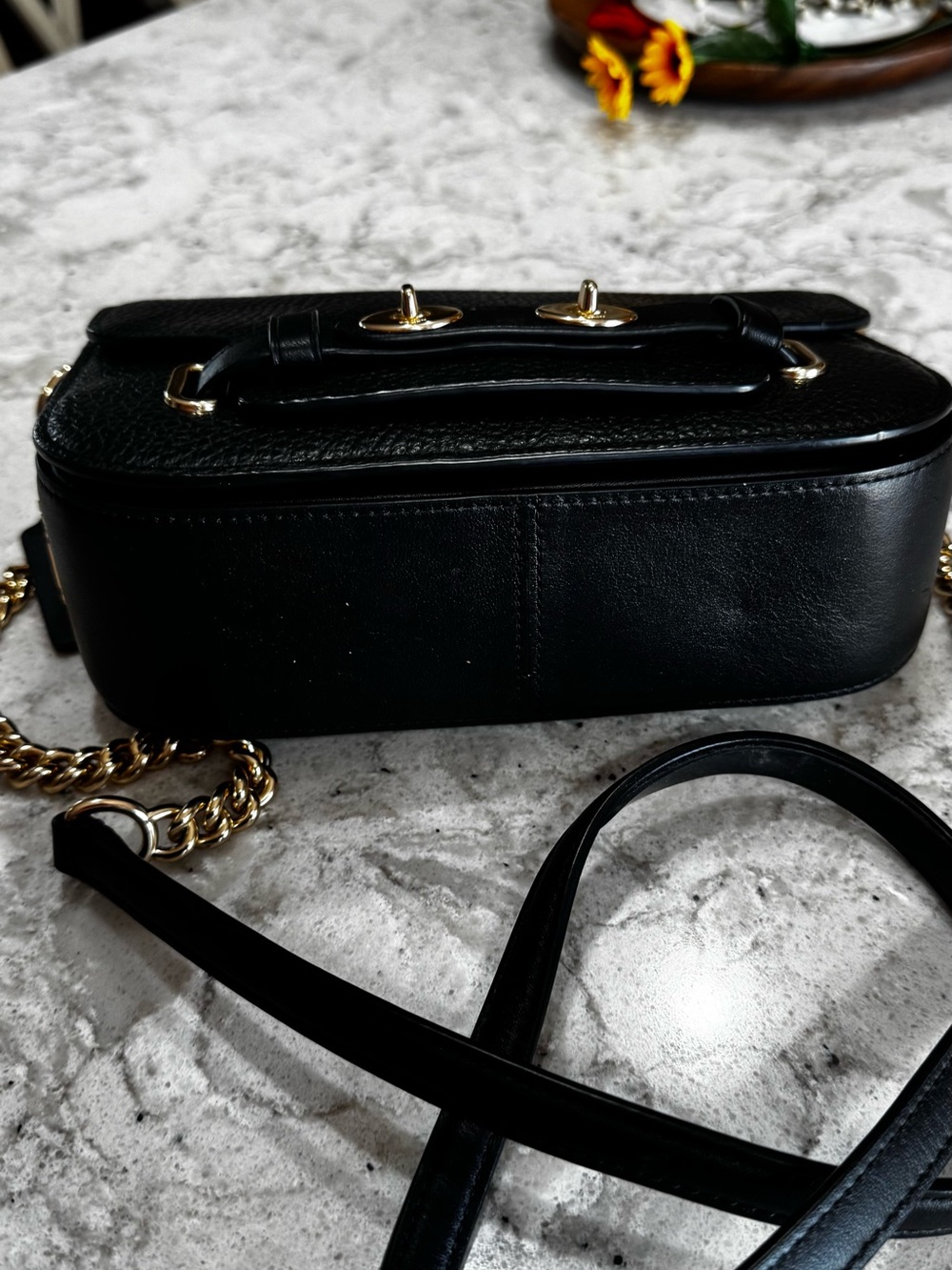 Coach Blake in Black Pebbled Leather Shoulder Bag with Gold Chain - Picture 6 of 16